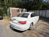 2009 BMW 320