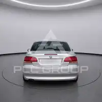 2009 BMW 320