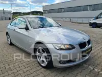 2009 BMW 320