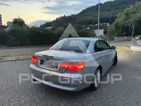 2009 BMW 320