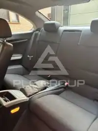 2009 BMW 320