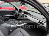 2009 BMW 320