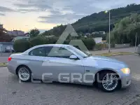 2009 BMW 320