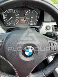 2009 BMW 320