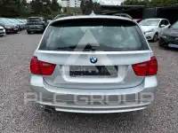 2009 BMW 320