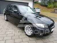 2009 BMW 320