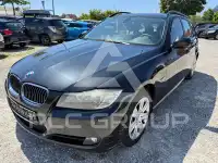 2009 BMW 320