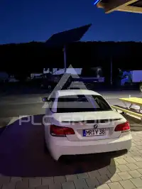 2009 BMW 330