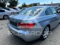 2009 BMW 330