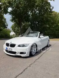 2009 BMW 330