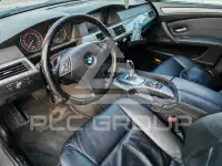 2009 BMW 520
