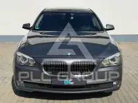 2009 BMW 730