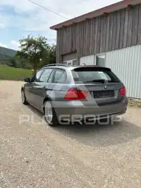 2009 BMW 318
