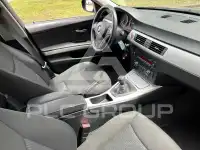 2009 BMW 318