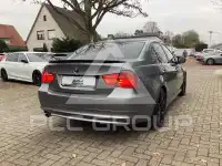 2009 BMW 318