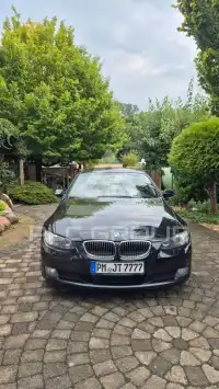 2009 BMW 324