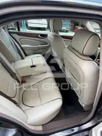 2009 Jaguar XJ
