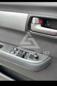 2009 Suzuki SWIFT