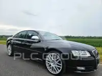 2009 Audi S8
