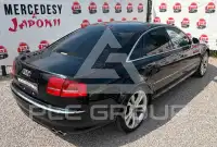 2009 Audi S8