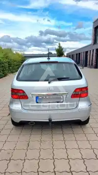 2009 Mercedes Benz B 200