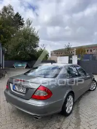 2009 Mercedes Benz E 320