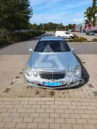 2009 Mercedes Benz E 320
