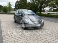 2009 Mercedes Benz 200