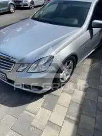 2009 Mercedes Benz E 250