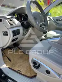 2009 Mercedes Benz R 320