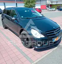 2009 Mercedes Benz R 350