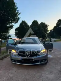 2009 Mercedes Benz C 220
