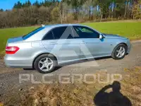 2009 Mercedes Benz E 200