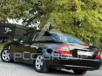2009 Mercedes Benz E 200
