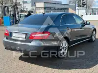 2009 Mercedes Benz E 200