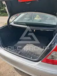 2009 Mercedes Benz E 200