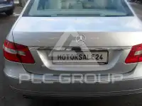 2009 Mercedes Benz E 200