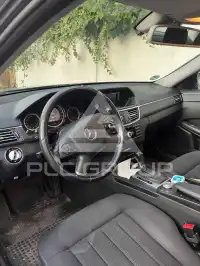 2009 Mercedes Benz E 200