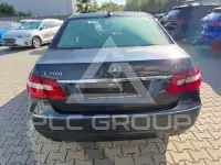 2009 Mercedes Benz E 200