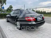 2009 Mercedes Benz E 200