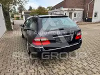 2009 Mercedes Benz E 200