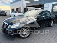 2009 Mercedes Benz E 200