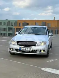 2009 Mercedes Benz C 200