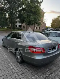 2009 Mercedes Benz E 220
