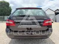 2009 Mercedes Benz E 220
