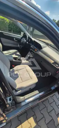 2009 Mercedes Benz E 220