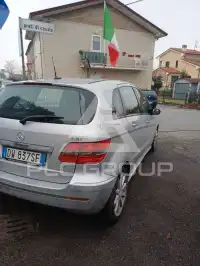2009 Mercedes Benz B 180