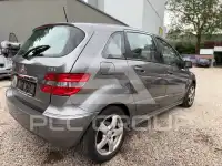 2009 Mercedes Benz B 180