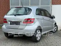 2009 Mercedes Benz B 180