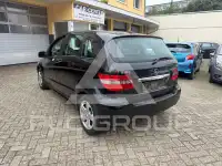 2009 Mercedes Benz B 180